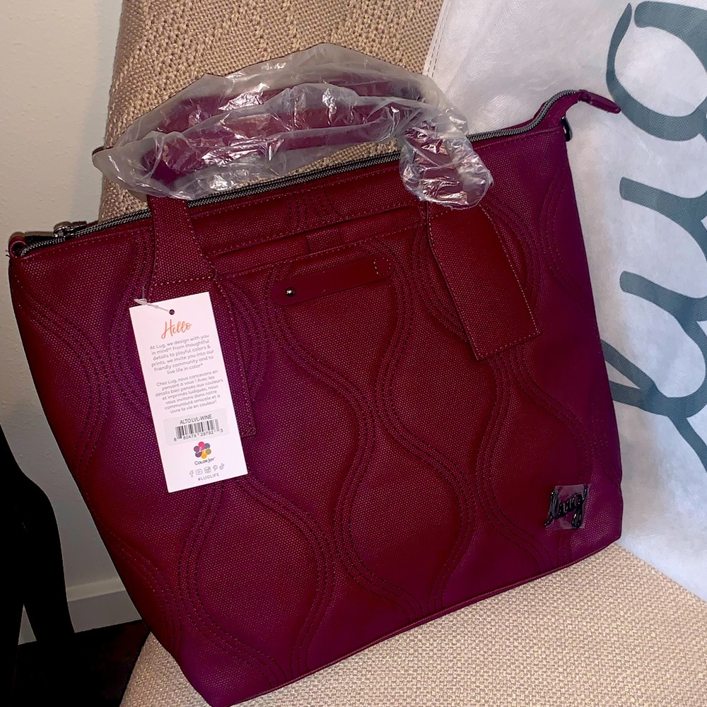 Lug Matte Luxe Alto tote - Wine - NWT
